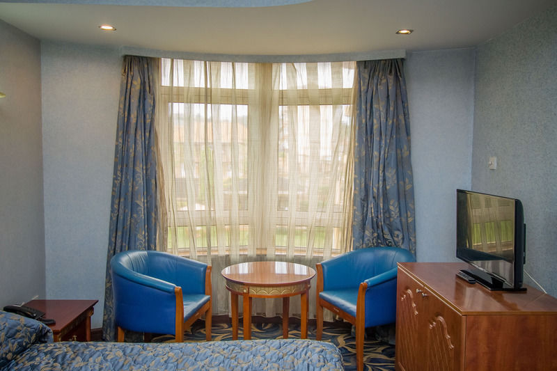 City Royal Resort Hotel Kyambogo  Dış mekan fotoğraf