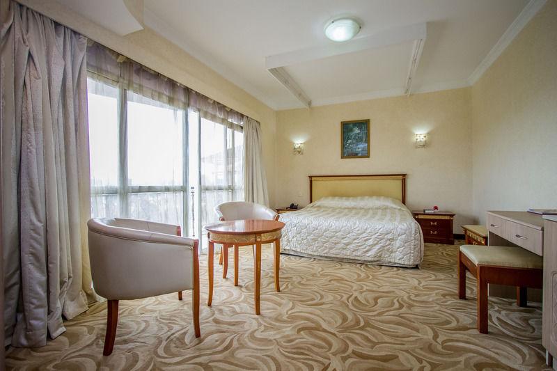City Royal Resort Hotel Kyambogo  Dış mekan fotoğraf