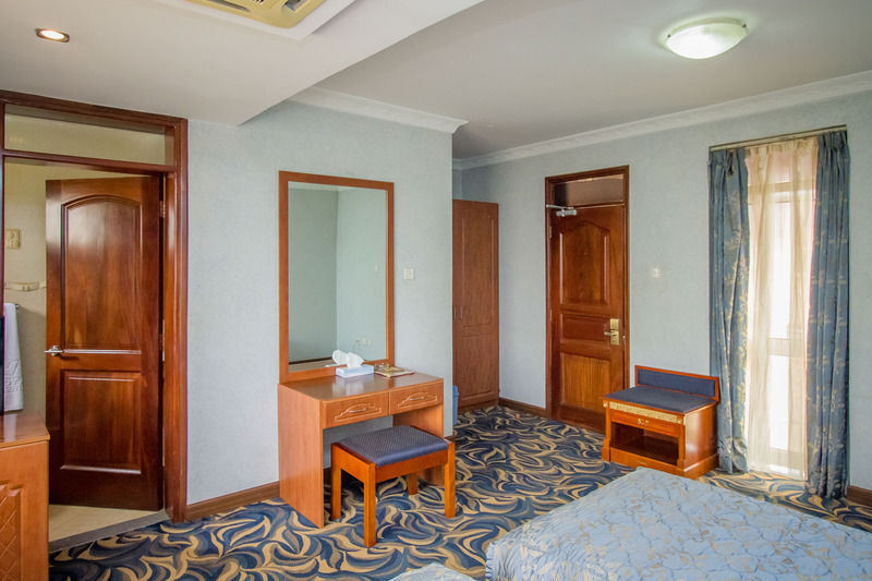 City Royal Resort Hotel Kyambogo  Dış mekan fotoğraf