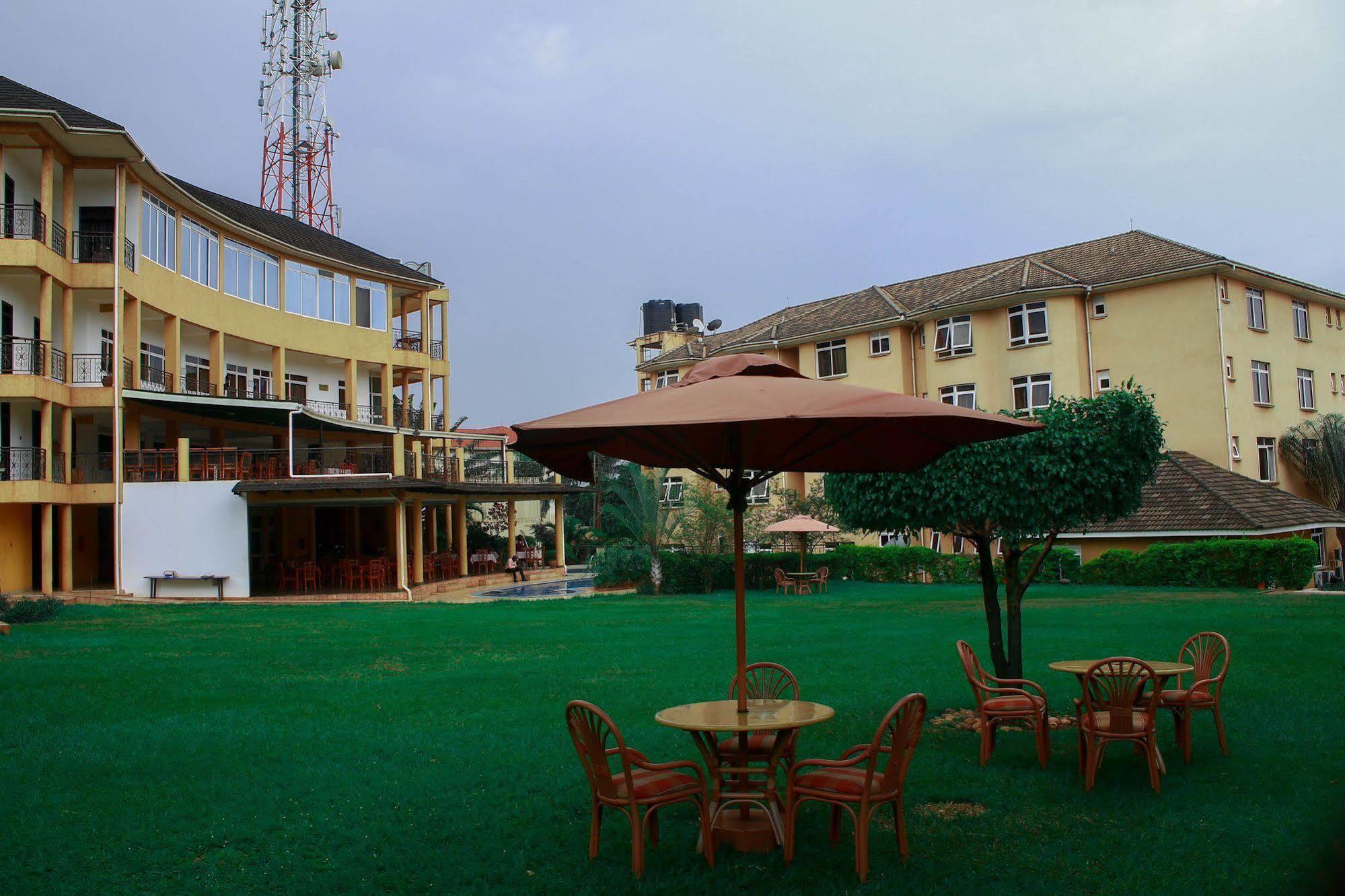 City Royal Resort Hotel Kyambogo  Dış mekan fotoğraf