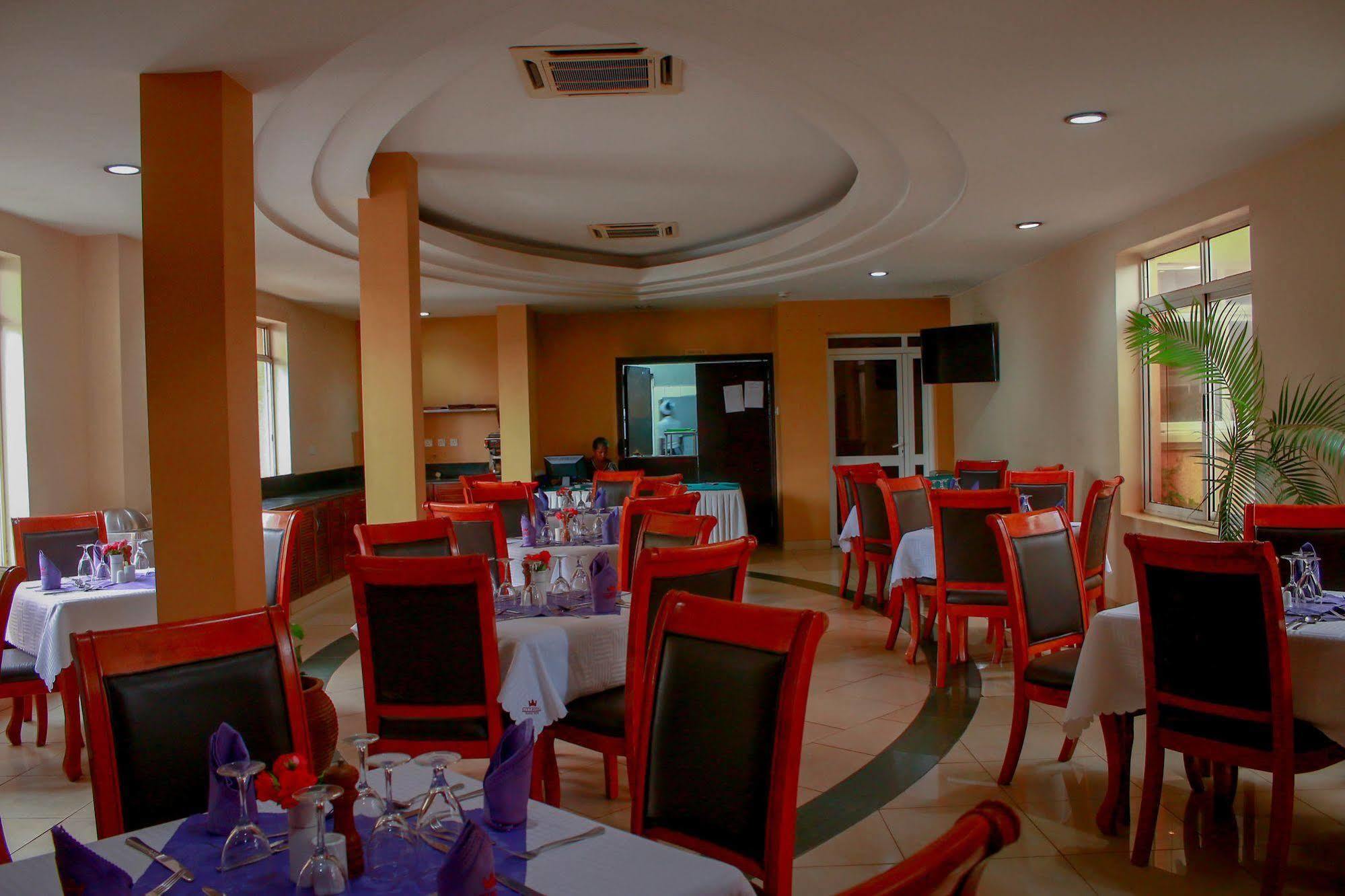 City Royal Resort Hotel Kyambogo  Dış mekan fotoğraf
