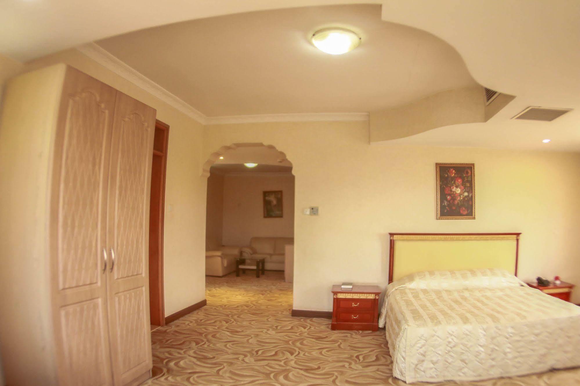City Royal Resort Hotel Kyambogo  Dış mekan fotoğraf