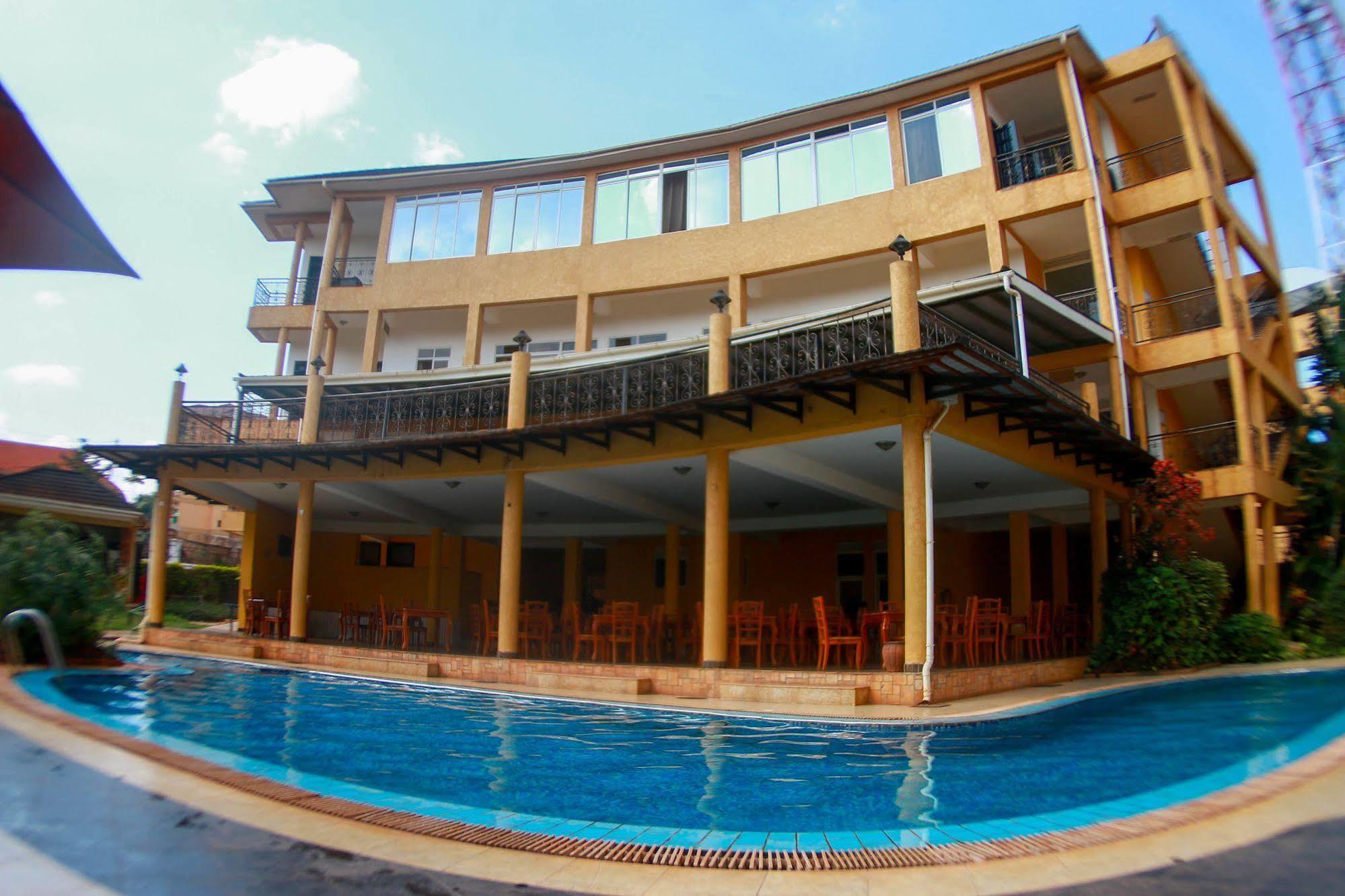 City Royal Resort Hotel Kyambogo  Dış mekan fotoğraf