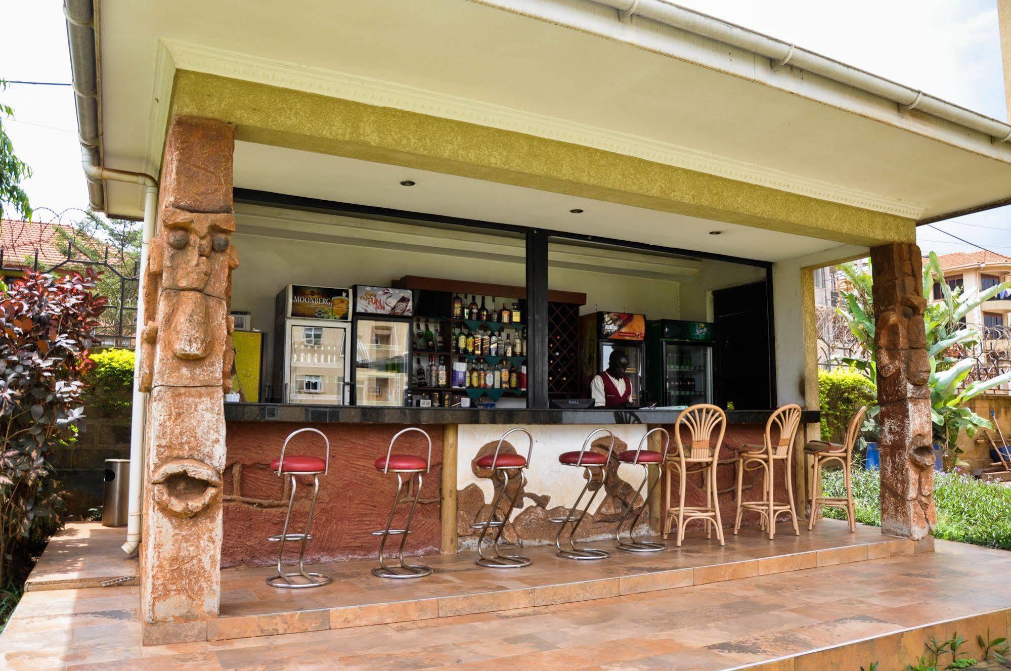City Royal Resort Hotel Kyambogo  Dış mekan fotoğraf